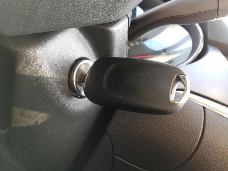 Cerrajería Automotriz